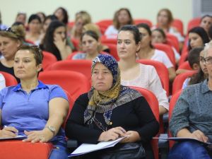 Gaziemir Belediyesi ’Üretici Kadın Kooperatifi’ kuruyor