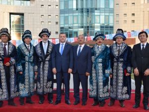 Ahmet Yesevi Üniversitesi’nde 2017-2018 Akademik yılı açılışı yapıldı