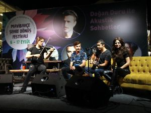 Aydilge ve Ferman MaviBahçe’ye konuk oldu