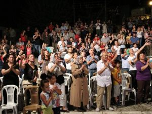 Bergama’da kurtuluş türküleri yankılandı