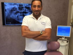 Yanlış diş fırçalamak dişlere zarar veriyor