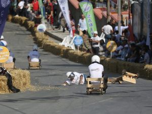 Laz rallisi dünya basınında