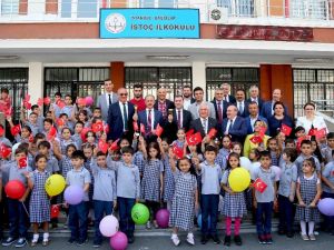 Bağcılar’da eğitim öğretim sezonunun açılışında öğretmeler FETÖ’ye karşı uyarıldı