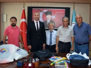 MUTSO’dan öğrencilere kırtasiye yardımı