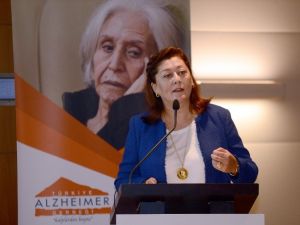 ’’Türkiye’de yaklaşık 600 bin Alzheimer hastası, yaklaşık 1 milyon demans hastası var’’