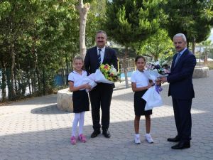 Kuşadası’nda ilköğretim haftası kutlamaları