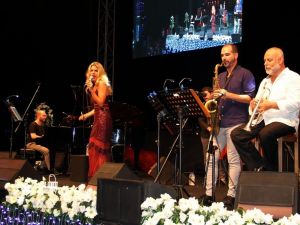 Alanya’da caz rüzgarı