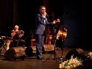 Ogan Han’dan türkü gecesi