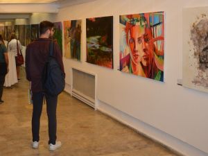 EgeArt, Efeler Belediyesi Uluslararası Sanat Çalıştayı Seçkisi ile başladı