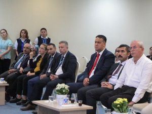 İstanbul İl Sağlık Müdürü Memişoğlu, S.B.Ü.’nün akademik yılı açılışına katıldı