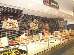 KİM Market Ailesi’nden İzmir’e 11. mağaza