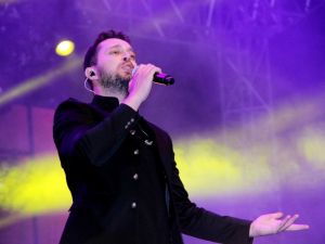 Murat Boz Erzurum’u salladı