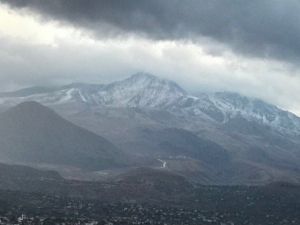 Erciyes Dağı’na karı yağdı