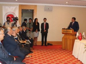 Bakan Zeybekci: "İzmir’i serbest bölgeler şehri yapacağız"
