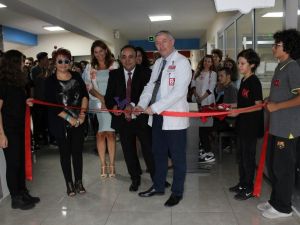 Ünlü Yazar Buket Uzuner, gençlere seslendi: Hayal kurmaktan kaçınmayın