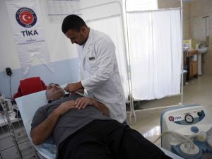 TİKA’dan aile hekimliği merkezlerine tıbbi cihaz ve malzeme desteği