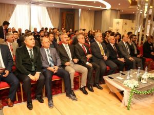 Program kodlayacak öğrencilere büyük destek