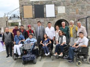 Bodrum’da Sevgi Sanat Atölyesinden 3. el sanatları sergisi