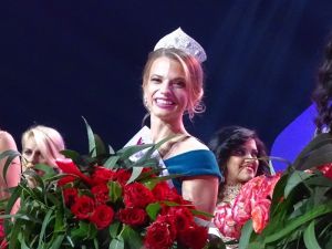 Dünya tekerlekli sandalye güzeli Belarus’tan