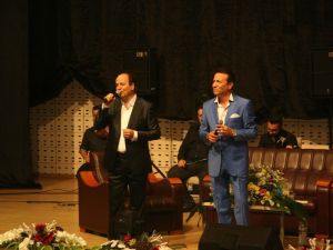 Ünlü sanatçılar Kilislileri coşturdu