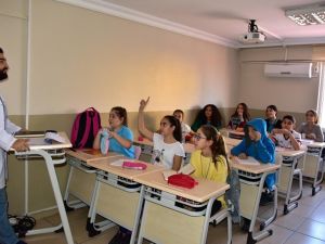 İngilizceyi eğlenerek öğrenecekler