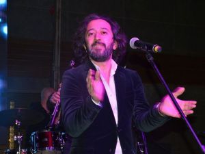 Bursa’da Fettah Can rüzgarı