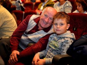 Maltepeli çocuklar hafta sonu tiyatroda