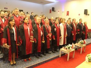 Bezmialem’den yeni akademik yıla “Merhaba”