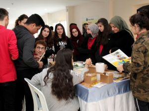 İhlas Koleji kulüplerini tanıttı