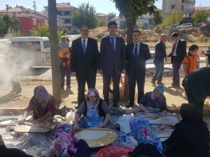 Kermesle okul ihtiyaçlarını karşılayacak