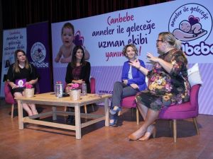 Bebek ve anne arasındaki ten teması anne sütünü arttırıyor