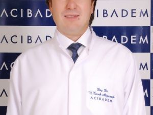 Prof. Dr. Altıparmak: "Katarakt sinsi seyrediyor, belirtiler fark edilmiyor"