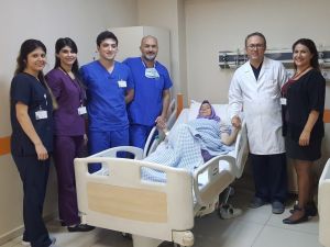 30 santimlik safra kesesi başarılı bir operasyonla alındı