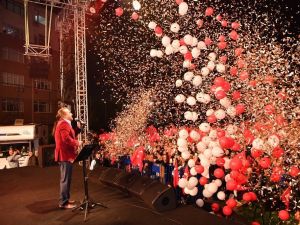 Cerrahpaşa şarkısı Volkan Konak’ı ağlattı