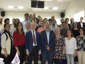 ’Rehber Eczanem’ Projesi Aydın’da start aldı