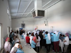 Tekstilde çalışan kadınlara sağlık semineri