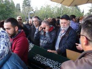 Sanatçı Metin Ersoy son yolculuğuna uğurlandı