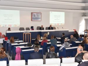 Salihli’de öğretmenlere atık pil eğitimi verildi