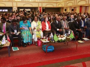 Ugandalı bakan Türk yatırımcıları ülkesine davet etti