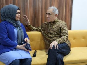 UNESCO ödüllü Azeri müzisyen ve kızı Başakşehirlileri mest etti