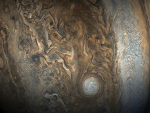 NASA, Jüpiter’in yeni fotoğraflarını paylaştı