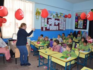 Kuşadası’nda okullara geri dönüşün eğitiminde yeni dönem başladı