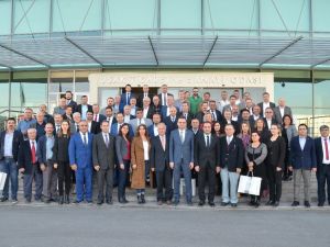 Torbalılı iş adamlarından Uşak’a çıkarma