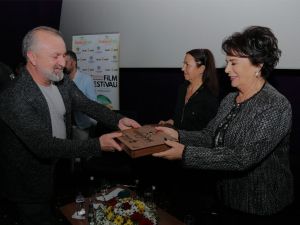 Dostları Malatya’da Halit Refiğ’i andı