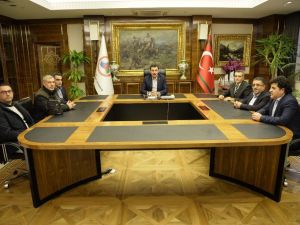 Bakan Tüfenkci kayısıda kükürt oranları için devreye girdi