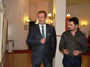 Diş hekimi Burçin Deniz’den ‘Biophilia’ sergisi