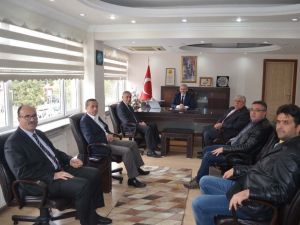 Salihli TSO’dan öğrencilere mont yardımı