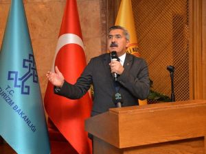 “Cam Negatiflerde İstanbul’un İzleri: İmparatorluktan Cumhuriyete” sergisi ziyaretçilerini bekliyor