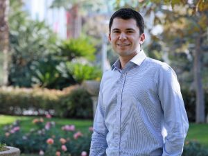 Dr. Karabaşoğlu: “Yerli otomobil, yerli ve yenilenebilir enerji kaynağı ile çalışmalı”