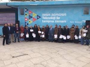 Türk Telekom, Sakaryalı kadınlara teknoloji eğitimi verdi